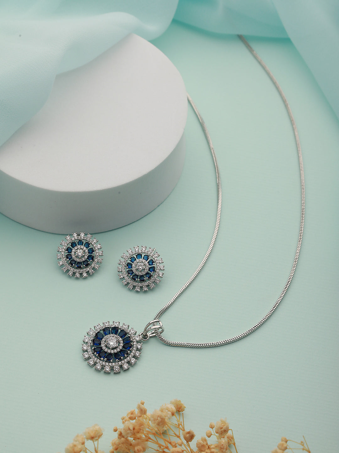 Silver Plated Blue Cubic Zircon Floral Locket  Jewellery set