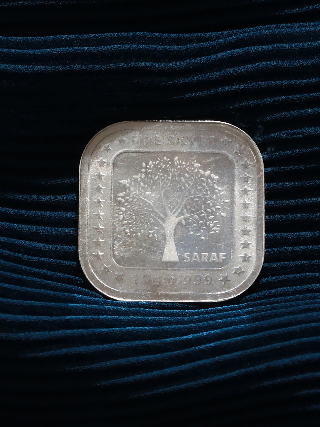 999 Silver Emperor George Square 10 gram Silver Coin