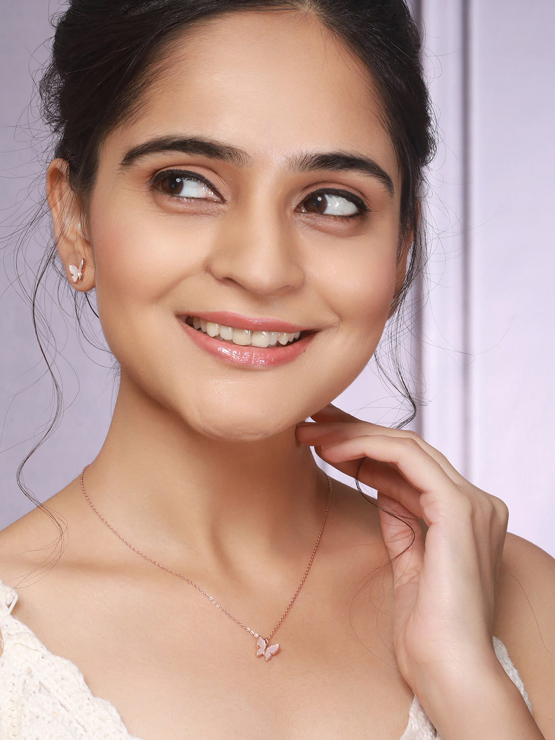 Anti-Tarnish Rose Gold Toned Faux Pearl Butterfly  Minimal Chain Pendant Jewellery Set