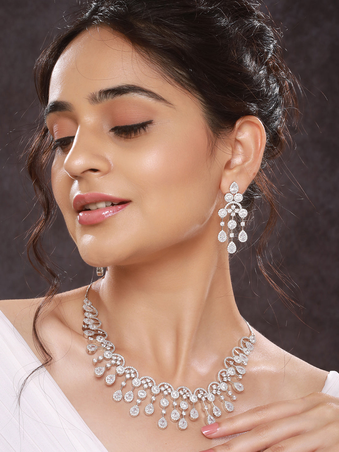 Silver Toned AD Studded Luxe Designer Necklace Jewellery Set