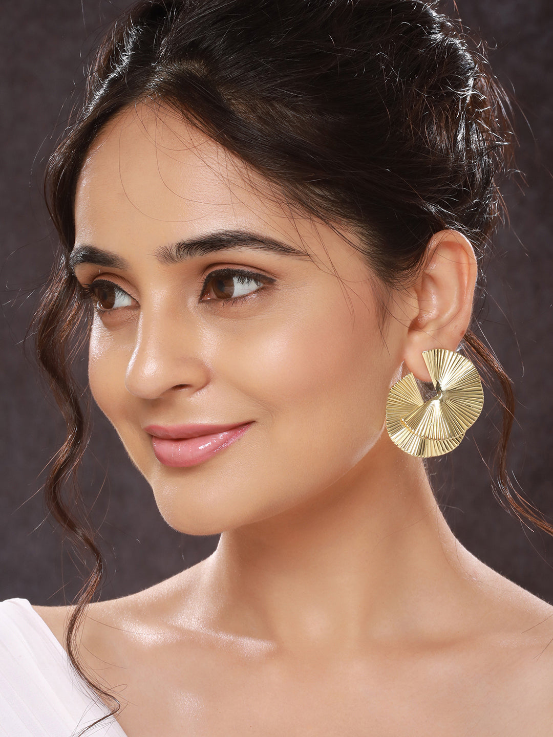 Anti-Tarnish Gold Plated Fan Shaped Disc Studds Earrings