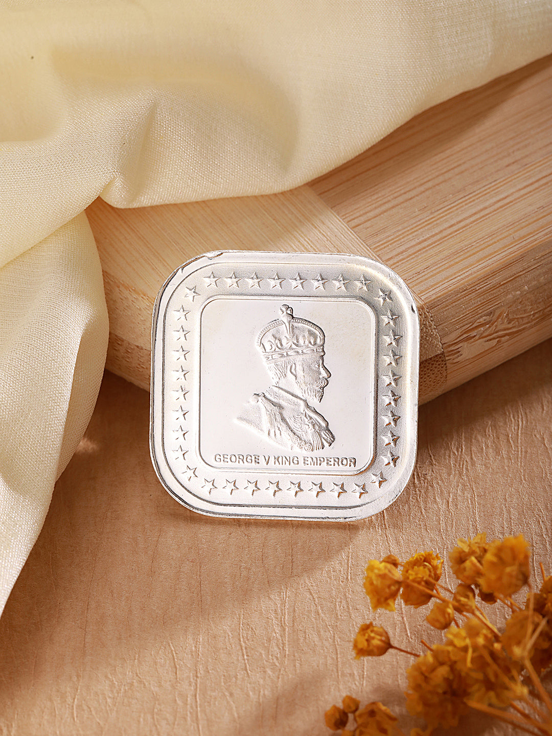 999 Silver Emperor George Square 10 gram Silver Coin