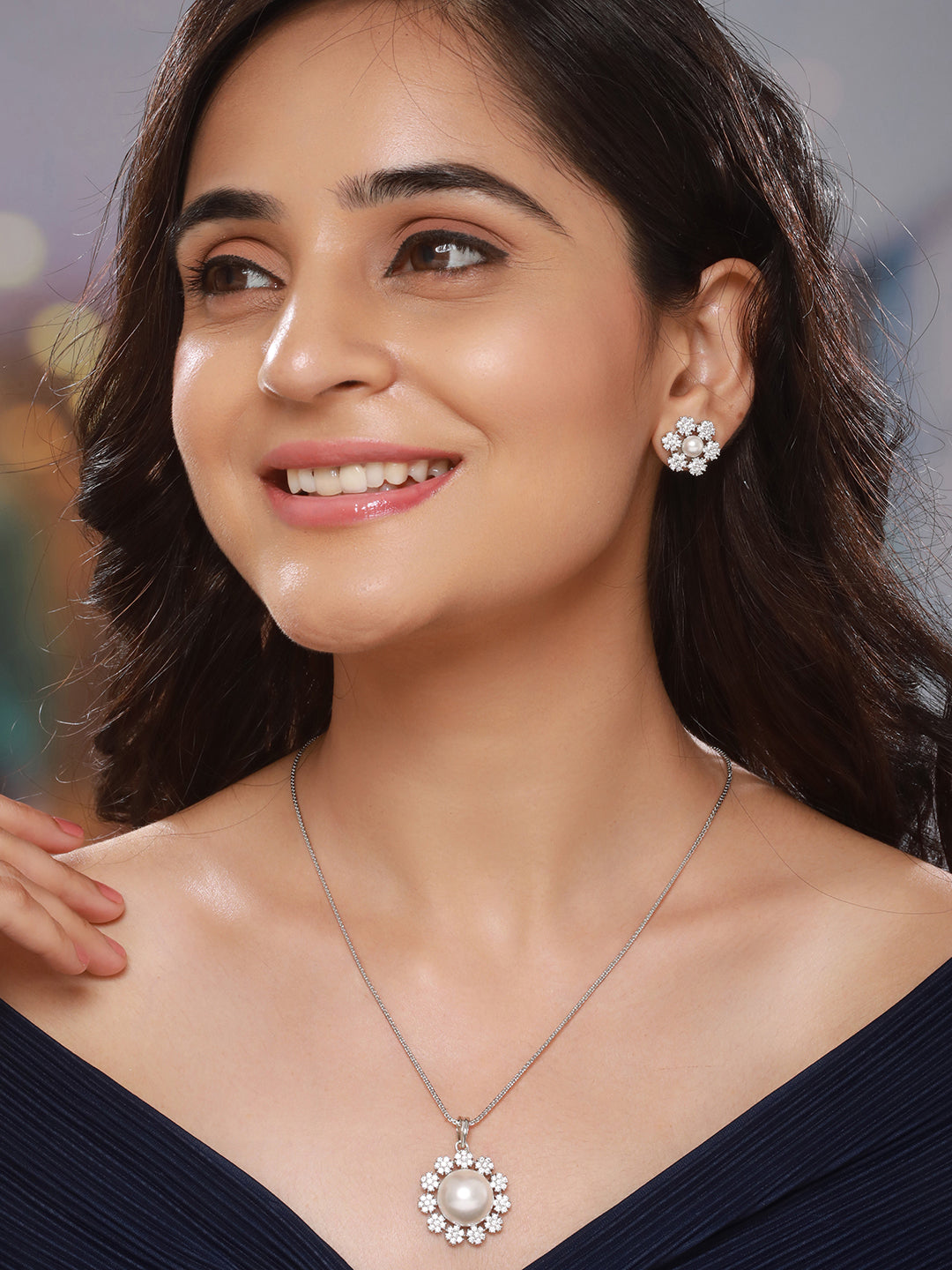 Silver Plated Faux  Pearl Beaded Statement Minimal Locket Jewellery Set