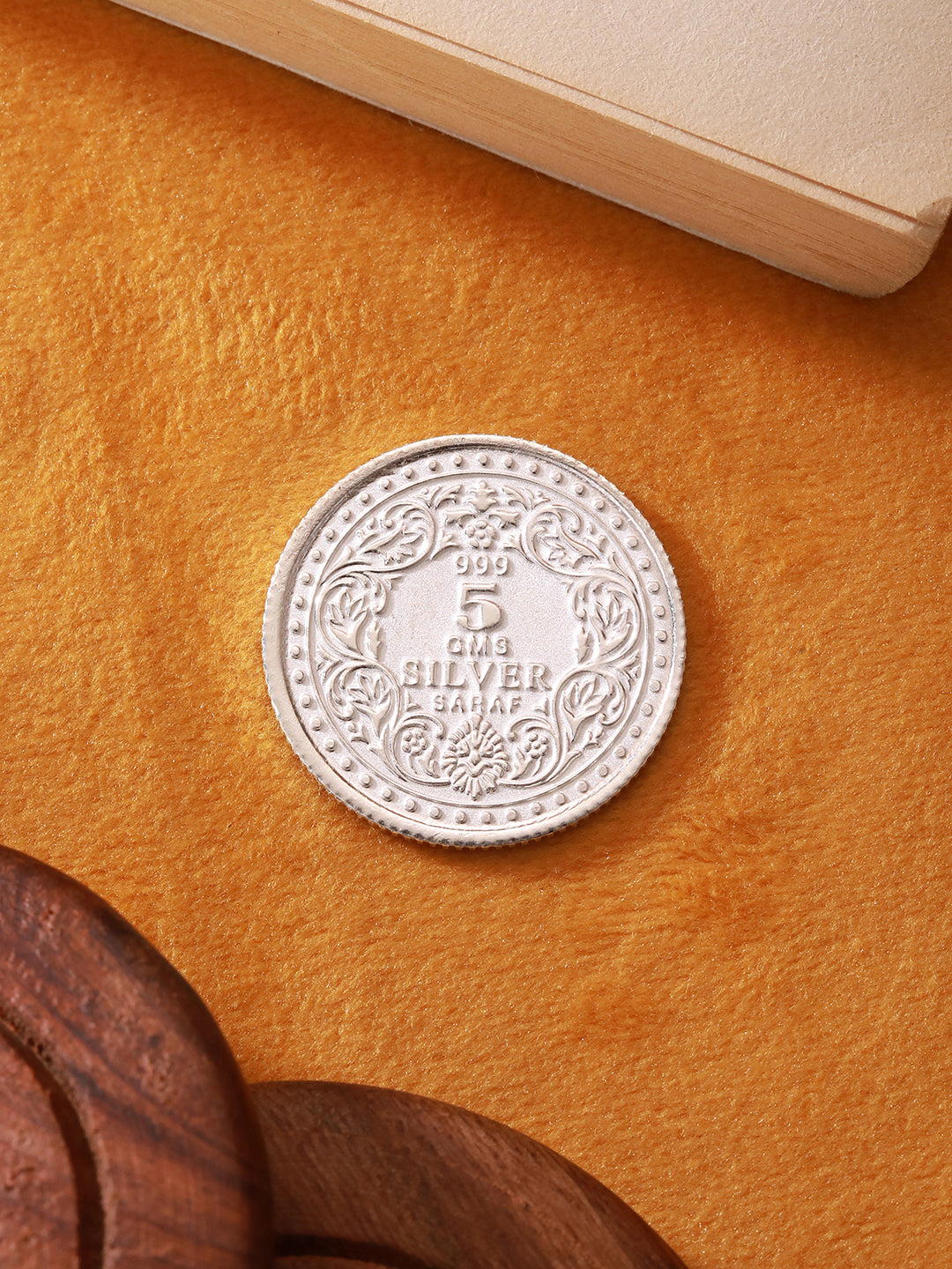 999 Silver Empredd Victoria 5 gram Silver Coin