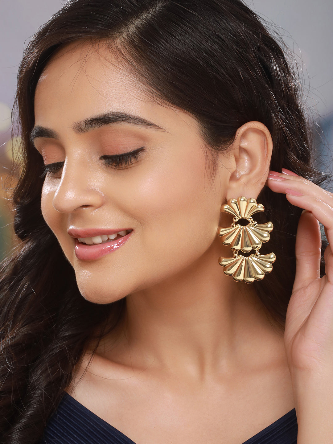 Anti-Tarnish Gold Plated Shell Shaped Drop Earrings