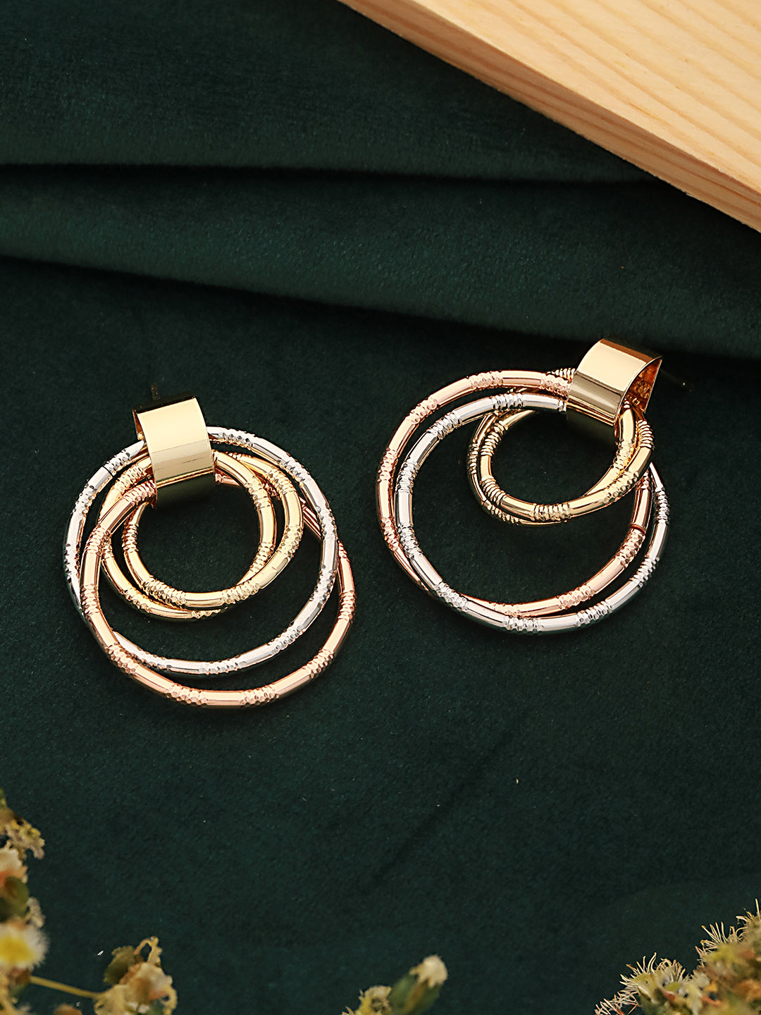Anti-Tarnish Gold Plated Concentric Small Hoop Minimal Studds earrings