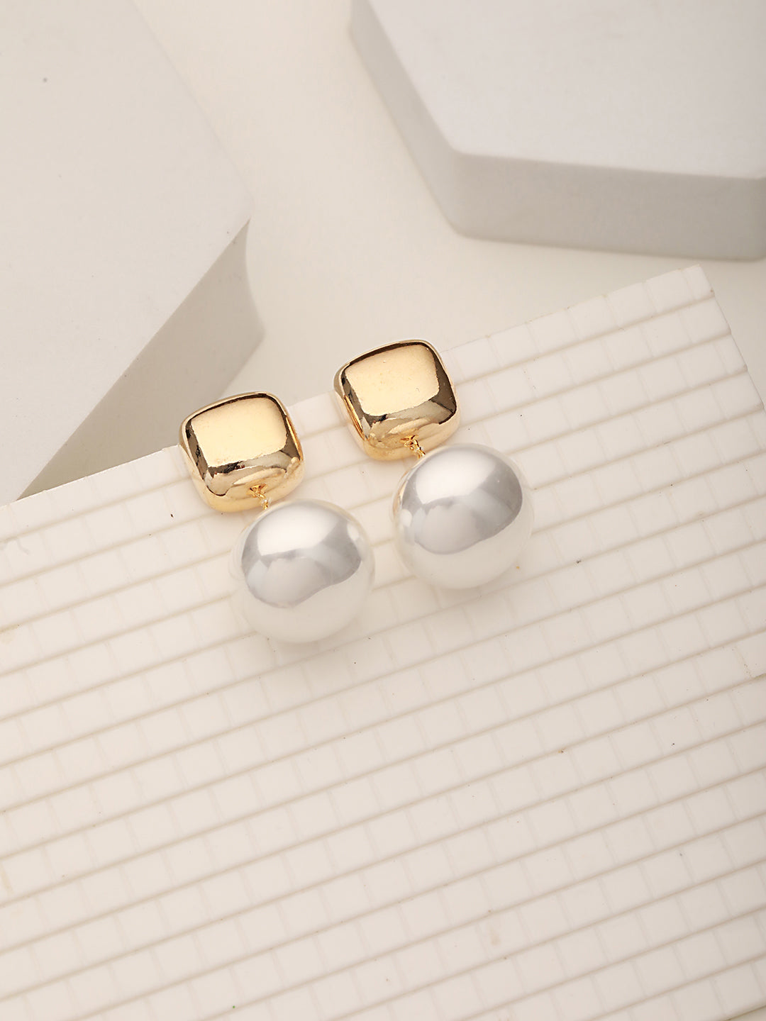 Anti-Tarnish Gold Plated Pearl Drop Minimal Trendy earrings