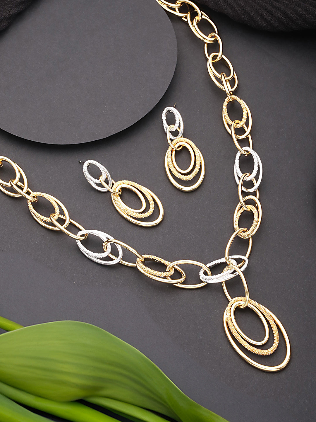 Anti-Tarnish Dual Plated Interlocking Hoop Chain Necklace Jewellery Set