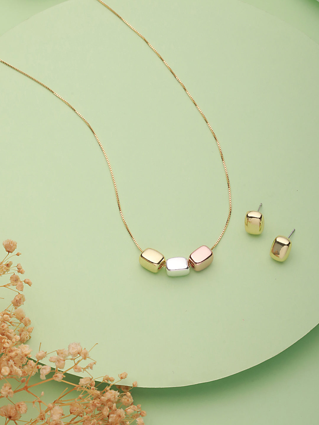 Anti-Tarnish Gold Plated Triple Toned Block Shaped Chunky Minimal Locket Jewellery Set