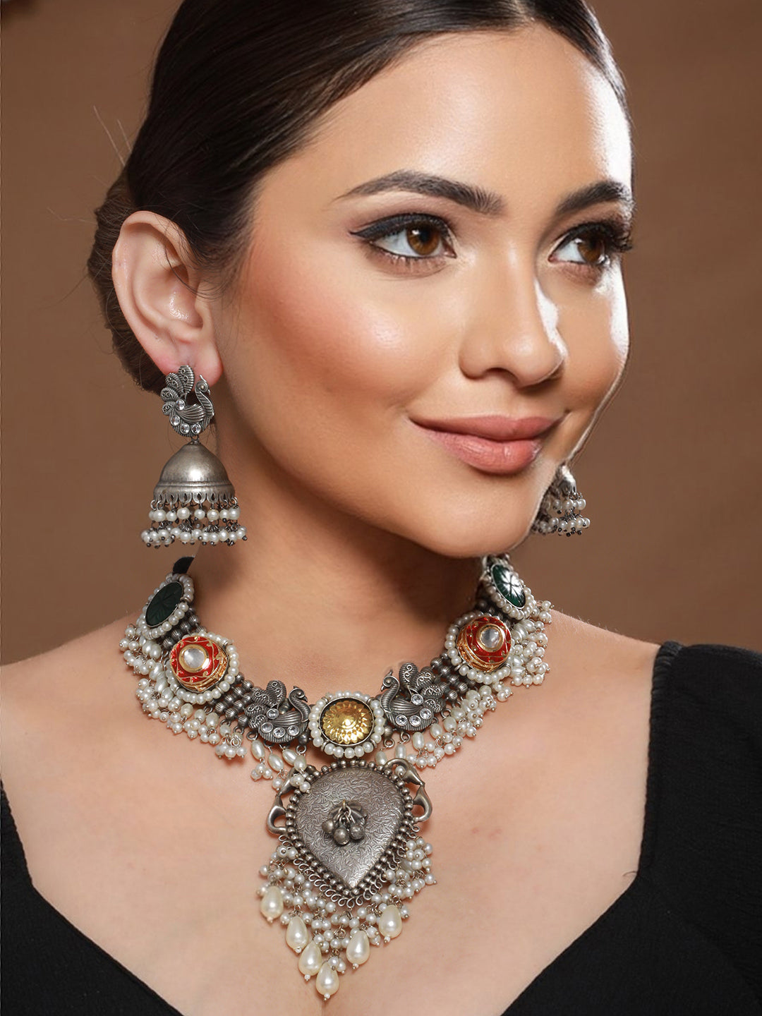 Silver Toned Oxidised Pearl Beaded Fusion Choker Jewellery Set