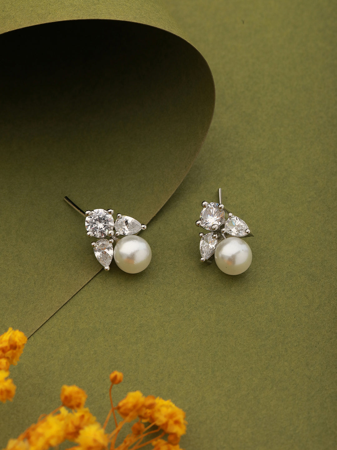 Silver Toned CZ & Pearl Studded Solitaire Minimal Studds earrings