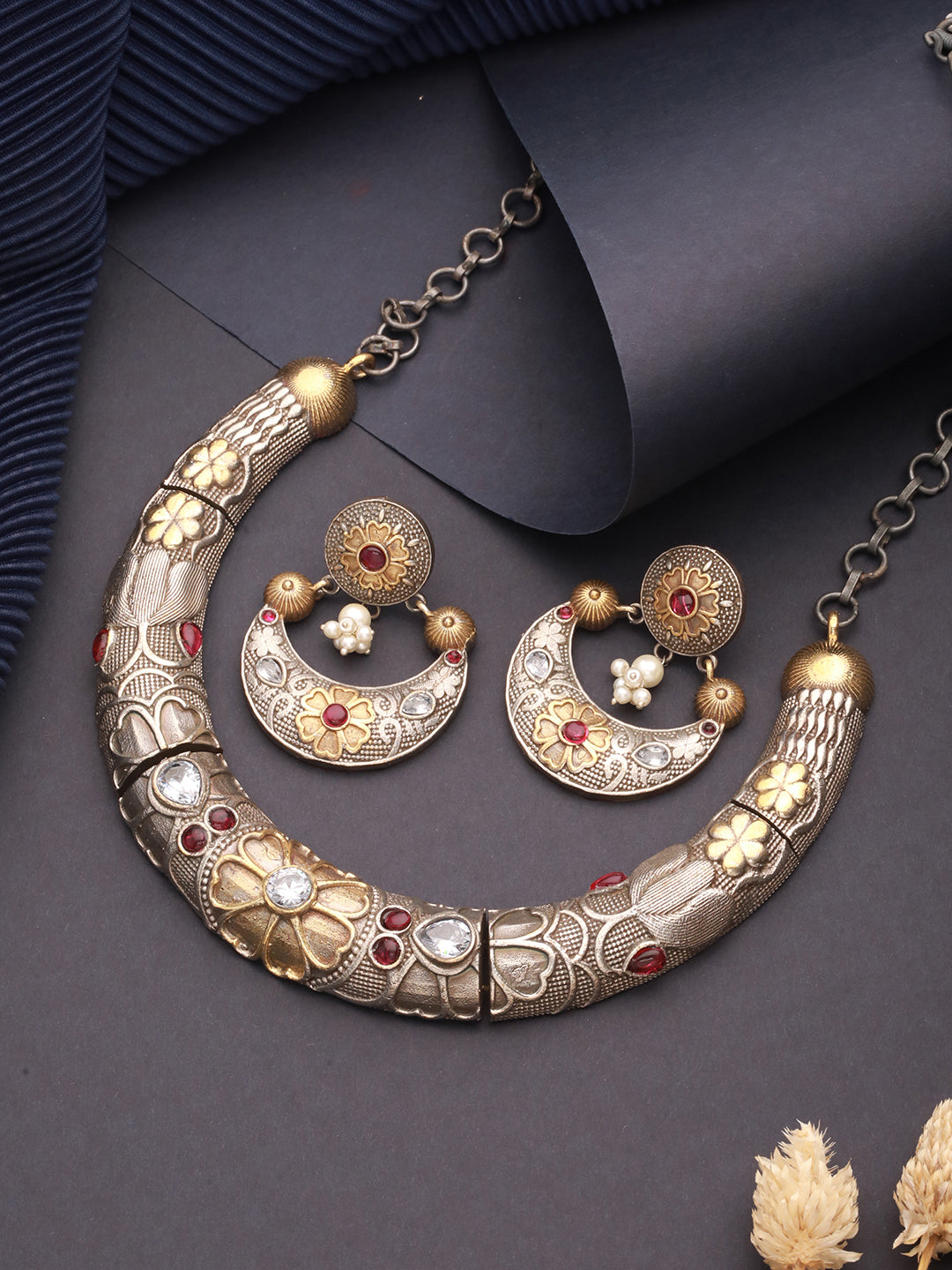 Dual Toned Oxidised Silver Lookalike Floral Tribal Hasli With Chandbali Jewellery Set