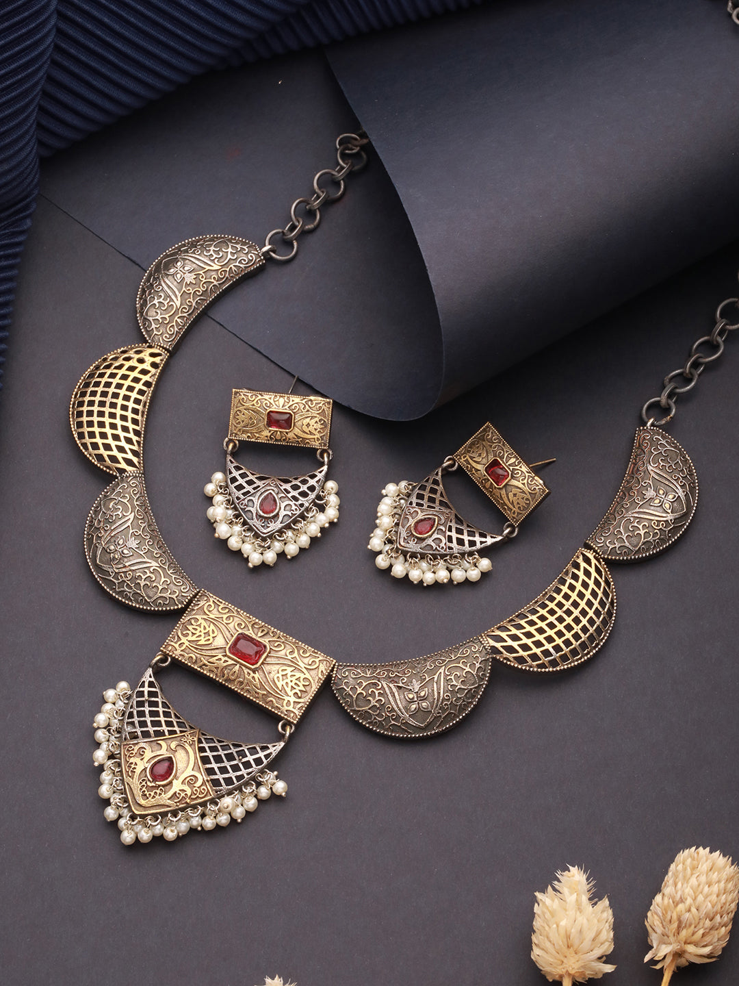 Silver Oxidised Dual Toned Red Stone & Pearl Beaded Filigree Designer Fusion Hasli Necklace Jewellery Set