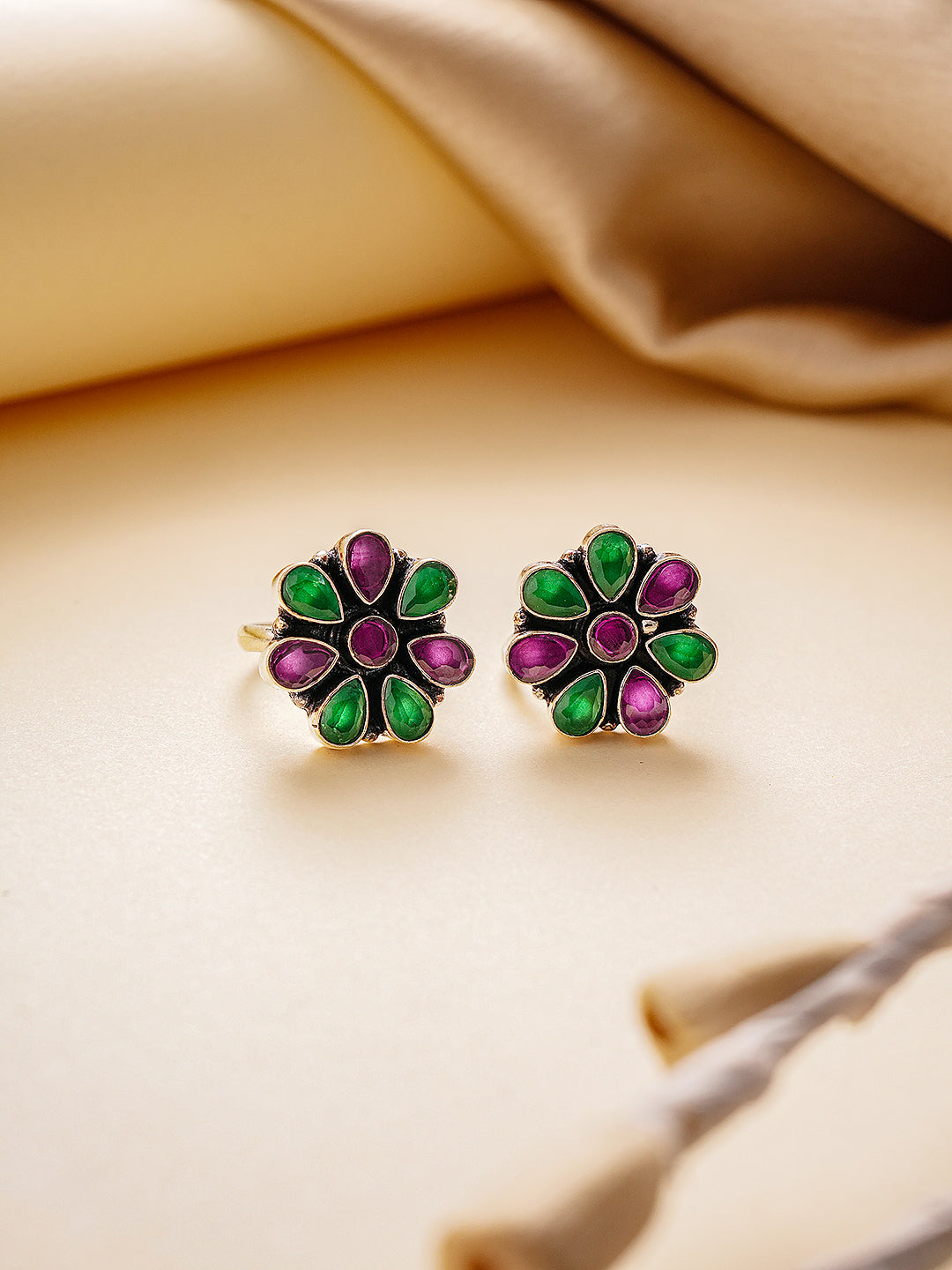 Silver Toned Red & Green Crystal Stones Handcrafted  Floral Toe Ring