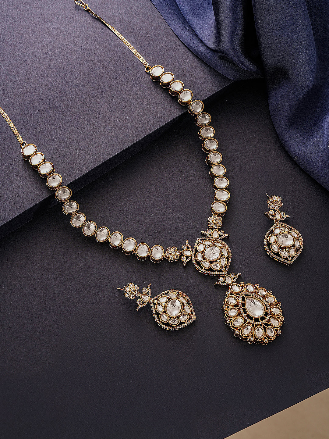 Gold Toned Kundan Uncut Polki Jadau Bridal Statement Jewellery Set