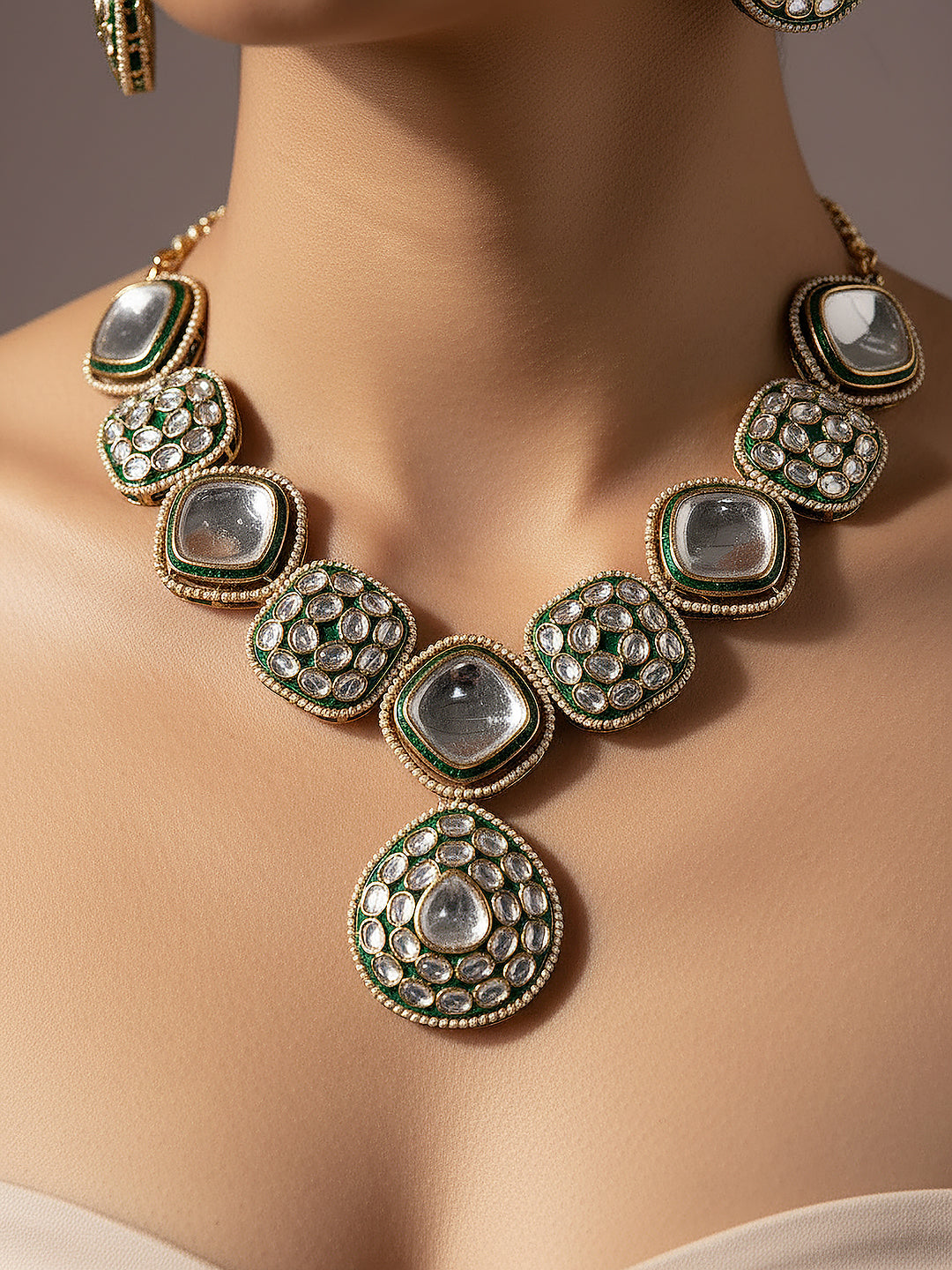 Gold Antique Kundan Jadau Uncut Polki  Statement Jewellery Set