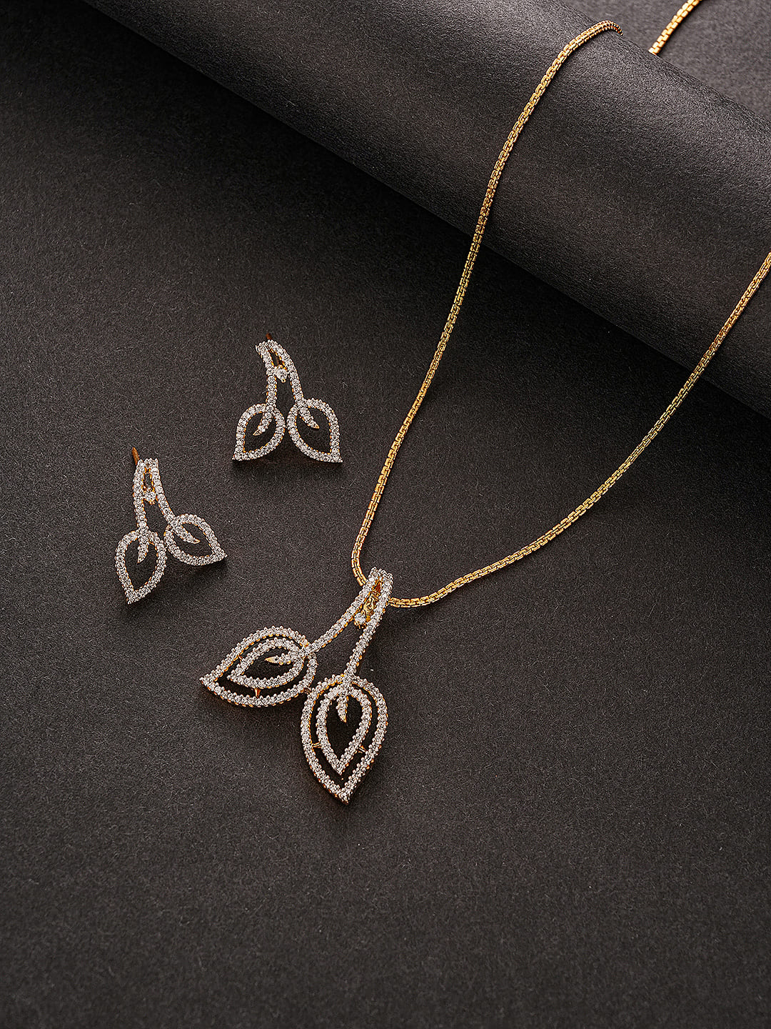 Gold Plated AD Zircon Studded Minimal Leaf Motif Pendant jewellery Set