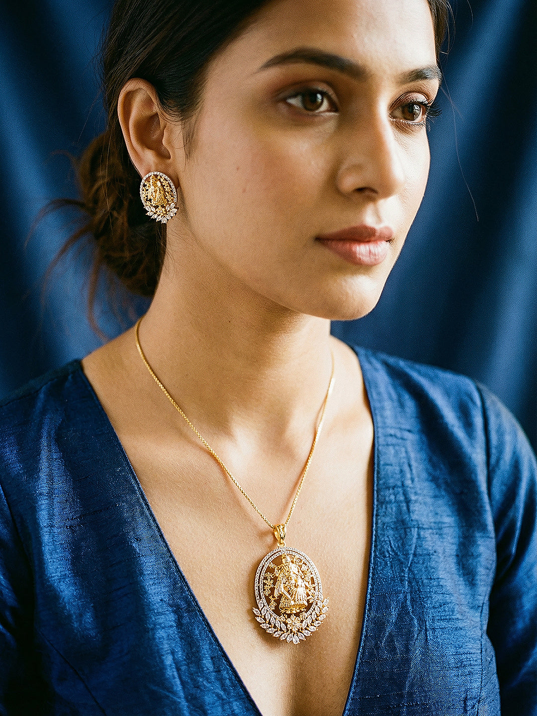 Gold Plated AD Zircon Minimal Temple Lord Krishna  Pendant Jewellery Set