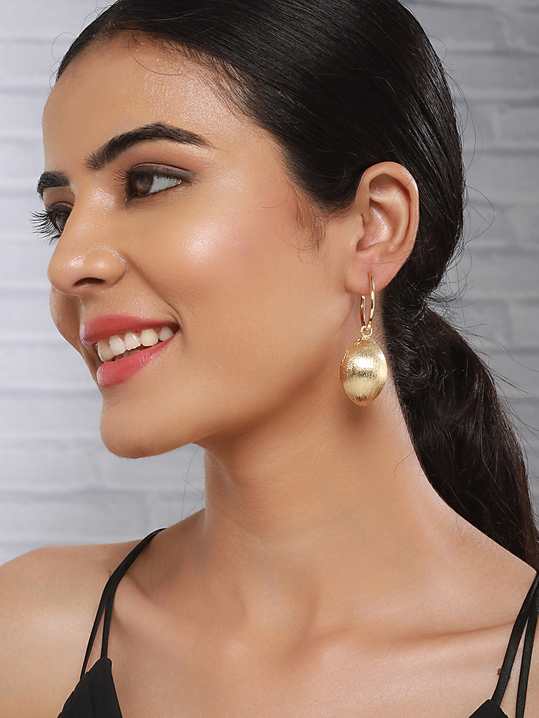 Anti-Tarnish Gold Plated Hoop Oval Shaped Earrings