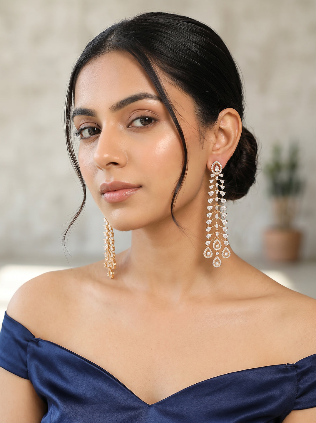 SJER3024 worn by model