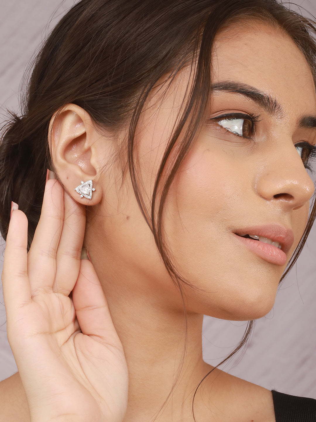 925 Sterling Silver Triangular Leafy Studs Earrings