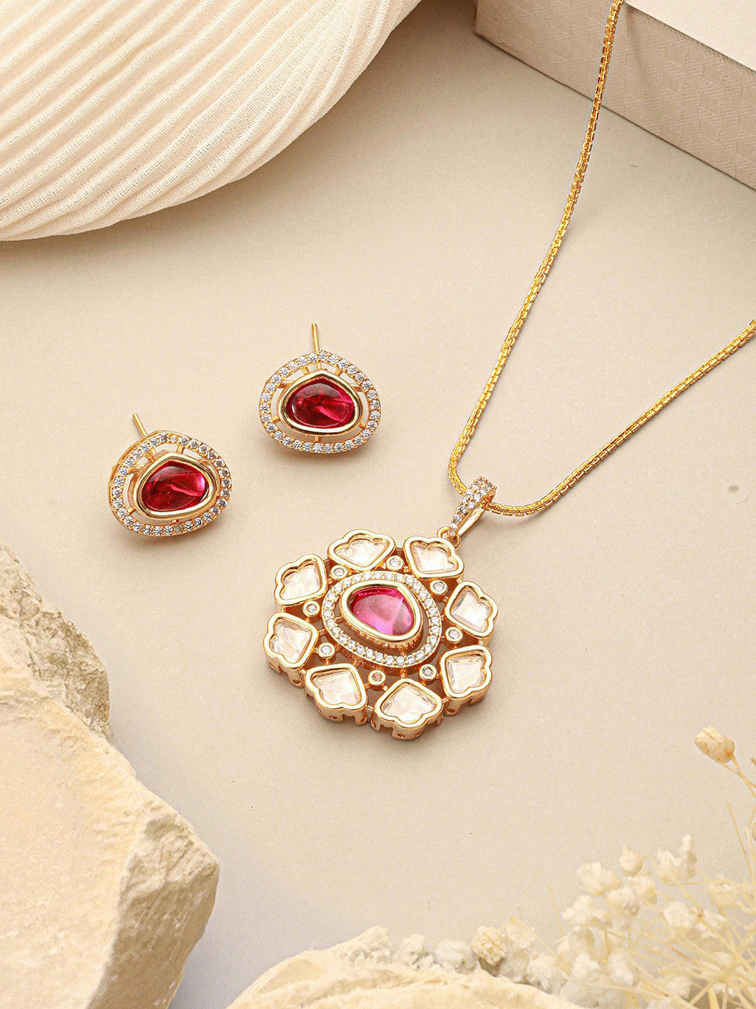 Gold Plated Ruby Red Kundan Studded Quirky  Floret Locket Pendant Jewellery Set