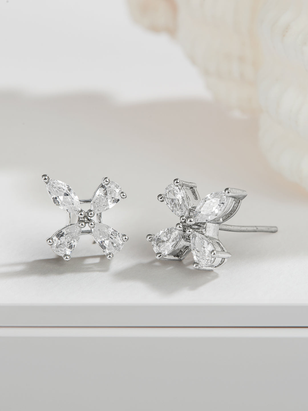 925 Sterling Silver Cubic Zirconia Floret Studds Earrings