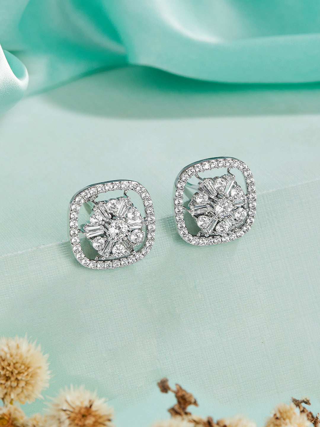 925 Sterling Silver Rhodium Plated Halo Square Studds Earrings