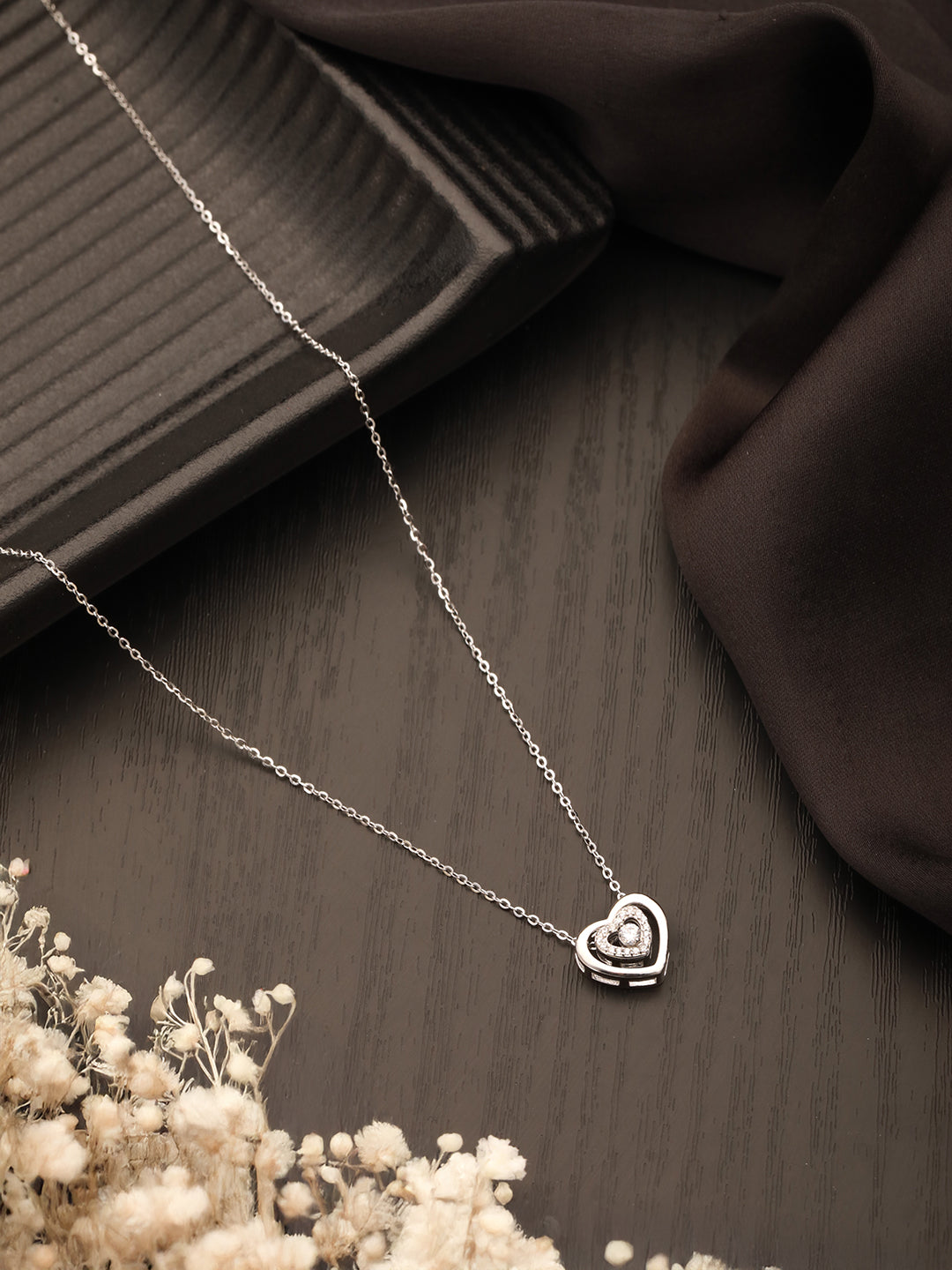 925 Sterling Silver Zircon Studded Heart Shaped Minimal Pendant Necklace & Chain