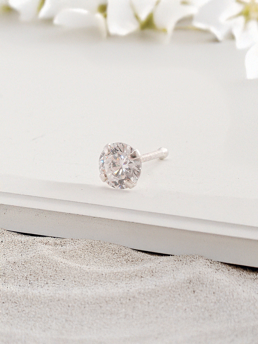 925 Sterling Silver Round AD Embellished Solitaire Shiny Nose Pin