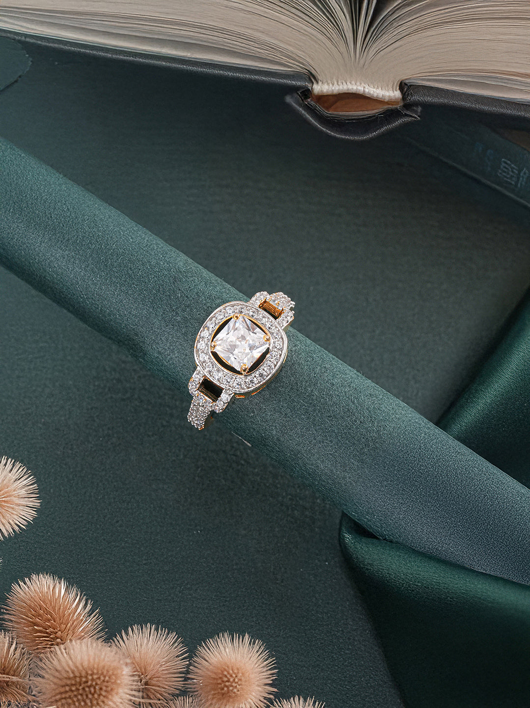 Gold Plated  Princess Cut  Zircon Studded Link Minimal Adjustable Propose Engagement Finger Ring