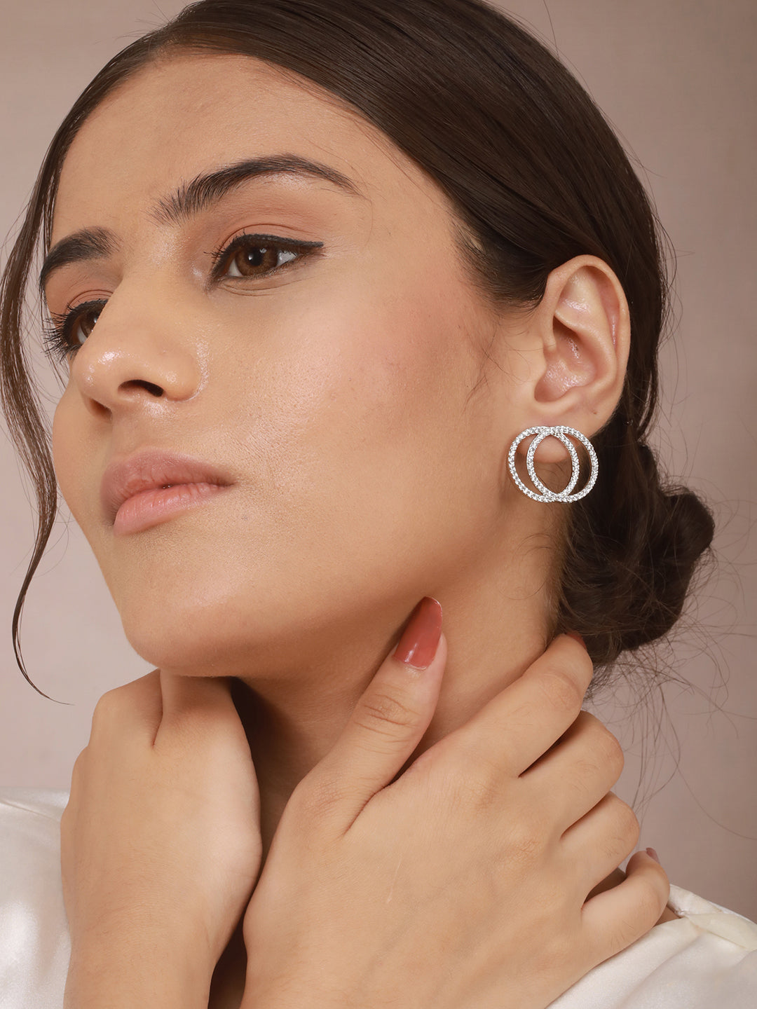 925 Sterling Silver Rhodium Plated Entwined Circles Stud Earrings