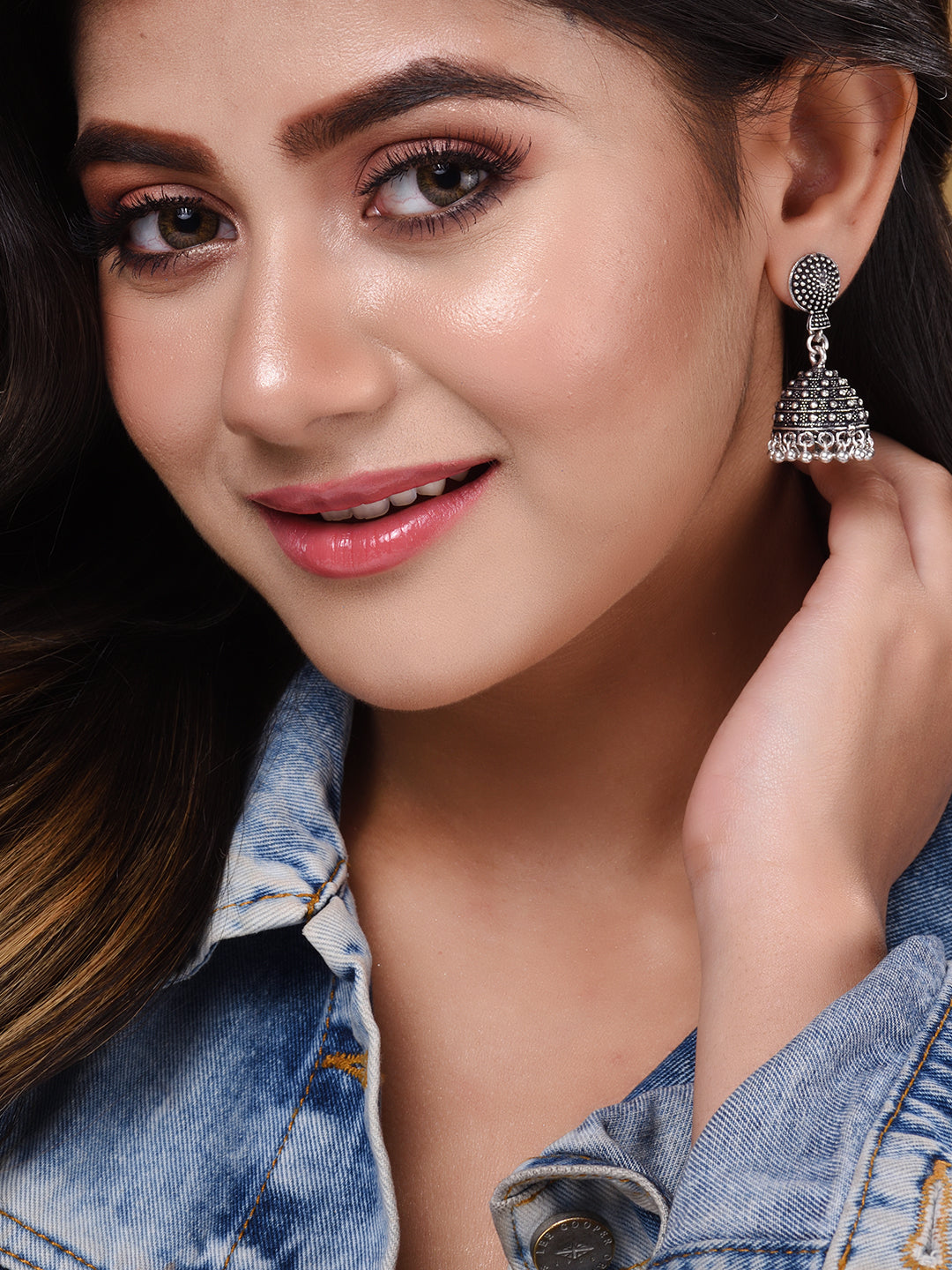 Silver Toned Jhumka Earrings