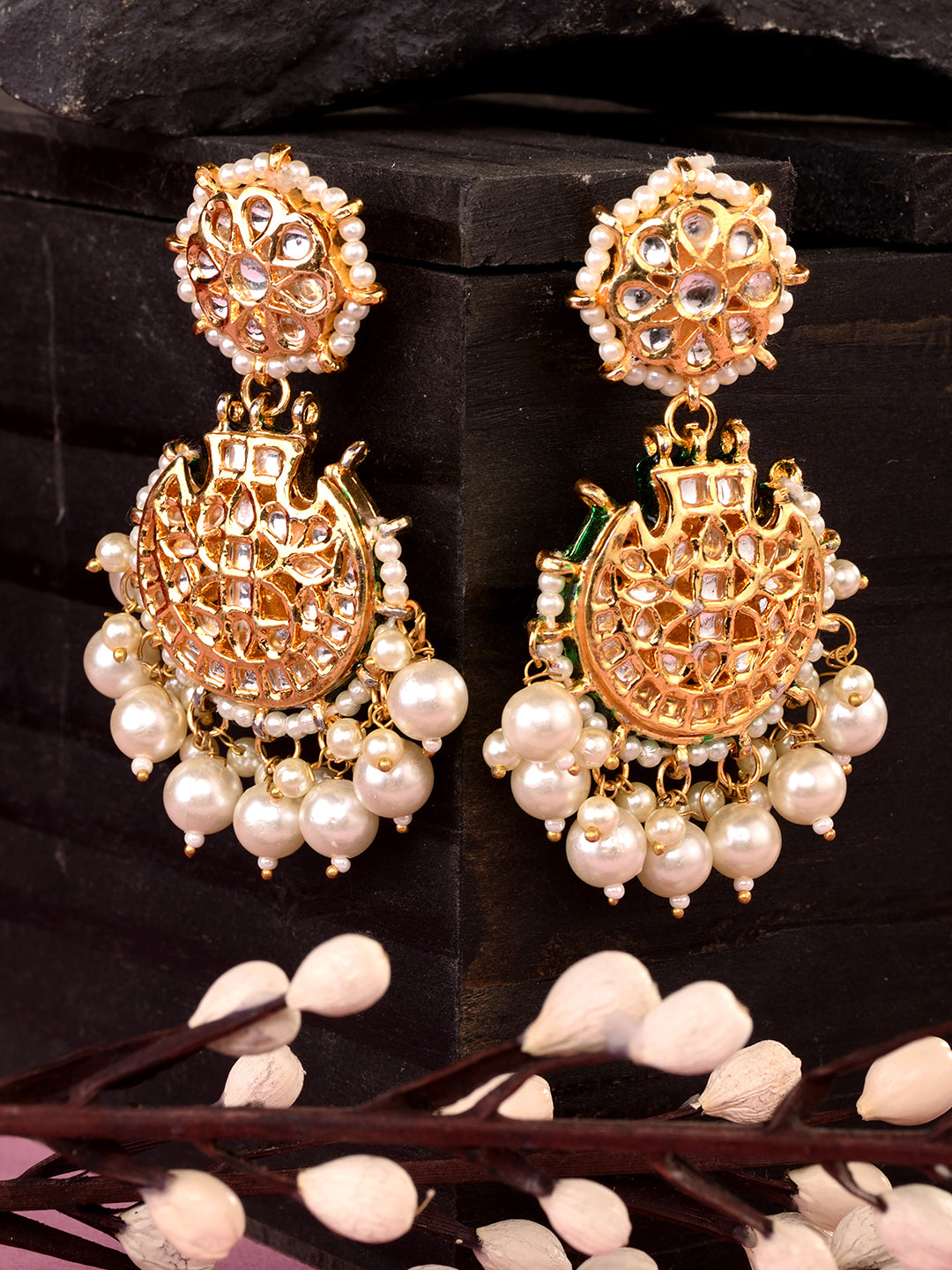 Off White Gold Toned Kundan Studded & Pearl Beaded Chandbalis