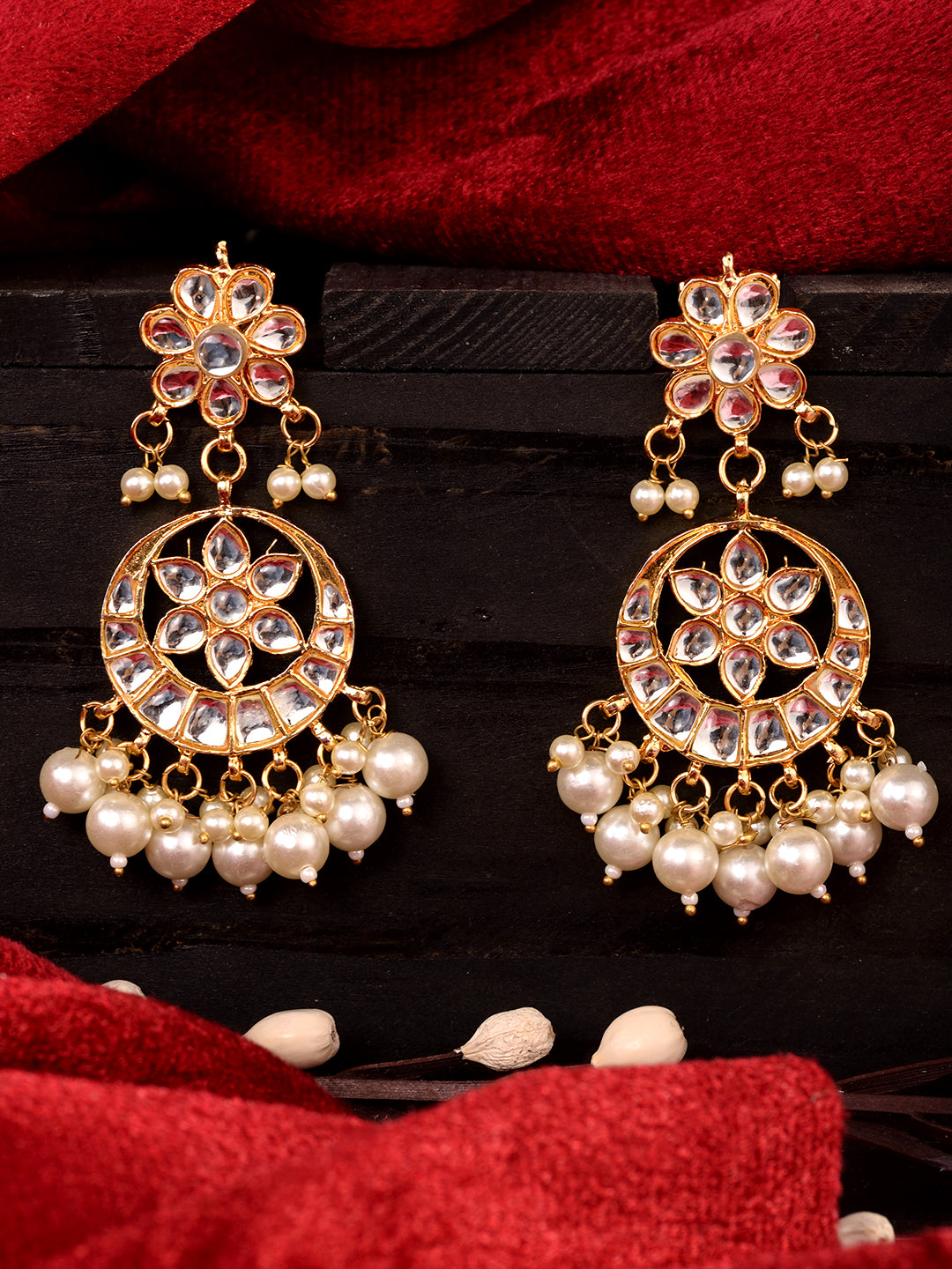 Gold Toned Kundan Studded & Pearl Beaded Circular Earrings
