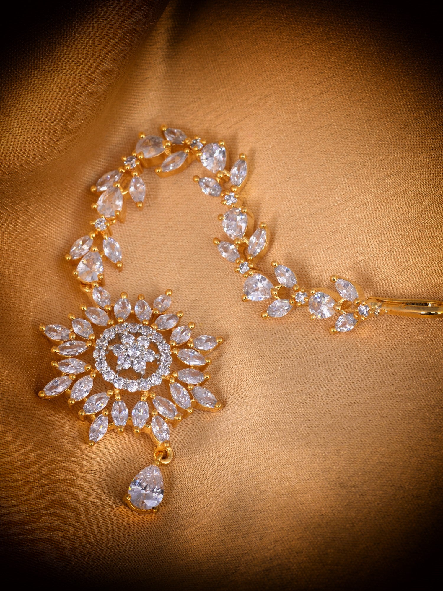 Gold plated Stylish Diamond Maang Tikka for Women & Girls