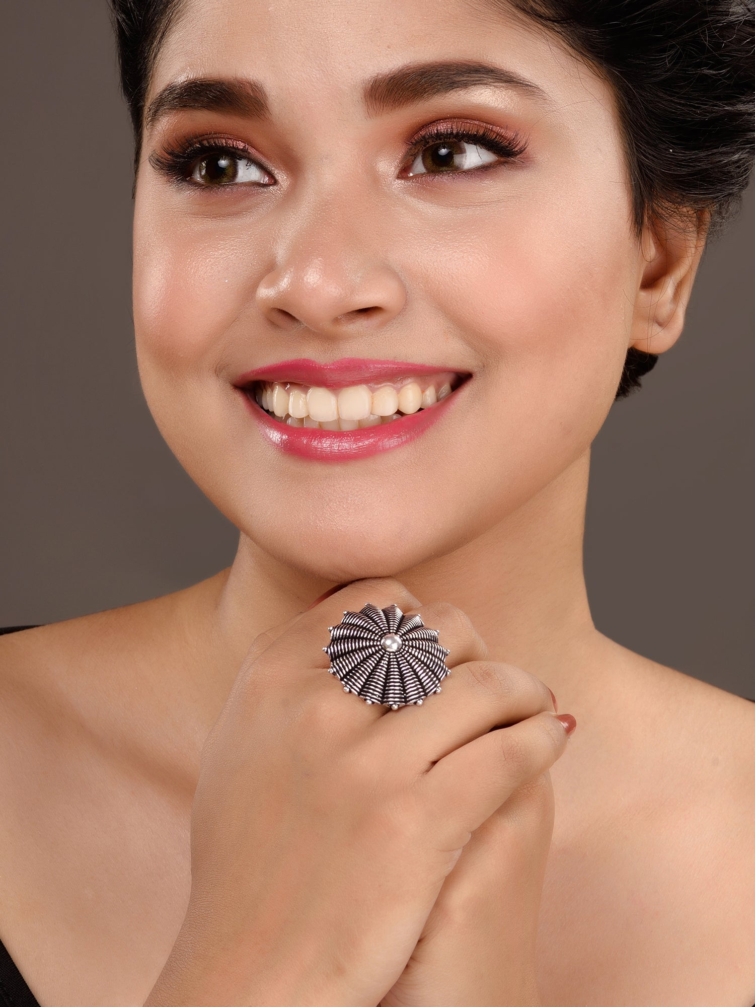 Oxidised Silver Plated Finger Ring