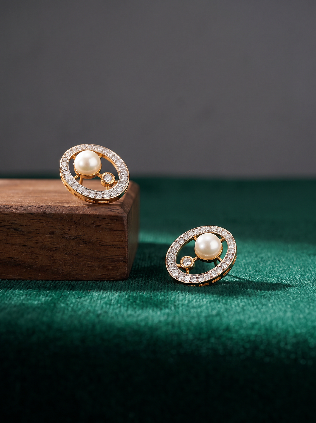 Rose Gold Plated White AD Oval Pearl Stud Earrings