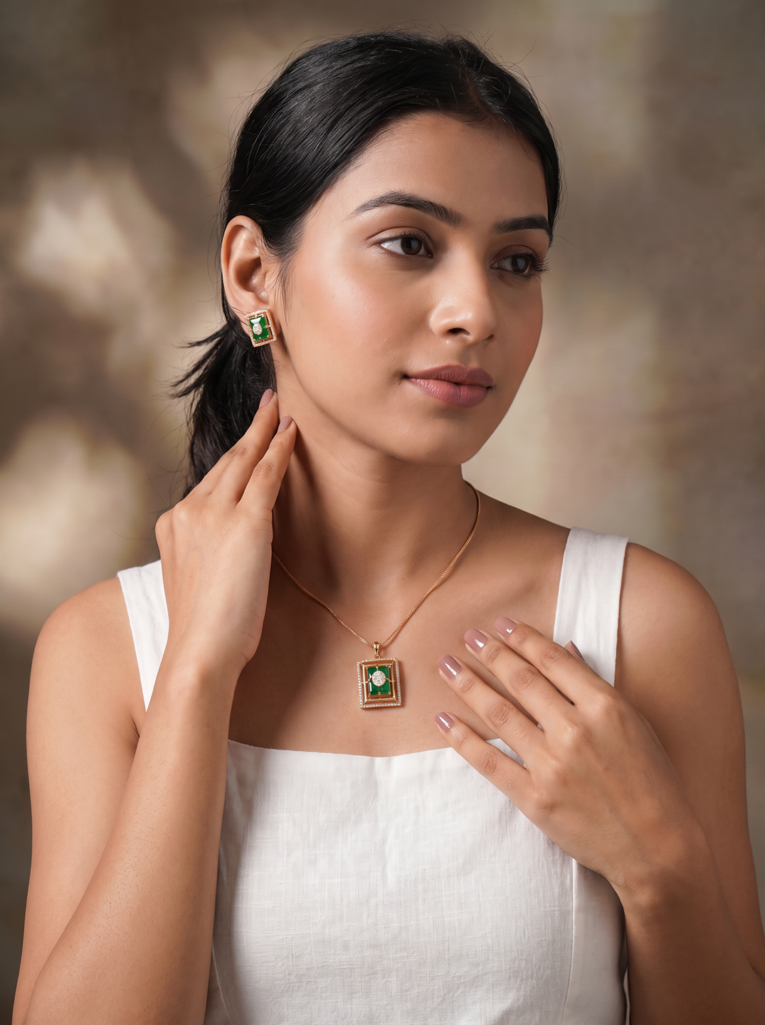 Rose Gold Plated Green Stone & AD Square Pendant Jewellery Set