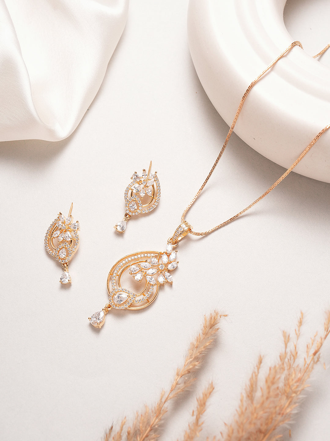 Rose gold plated AD paisley drop pendant set