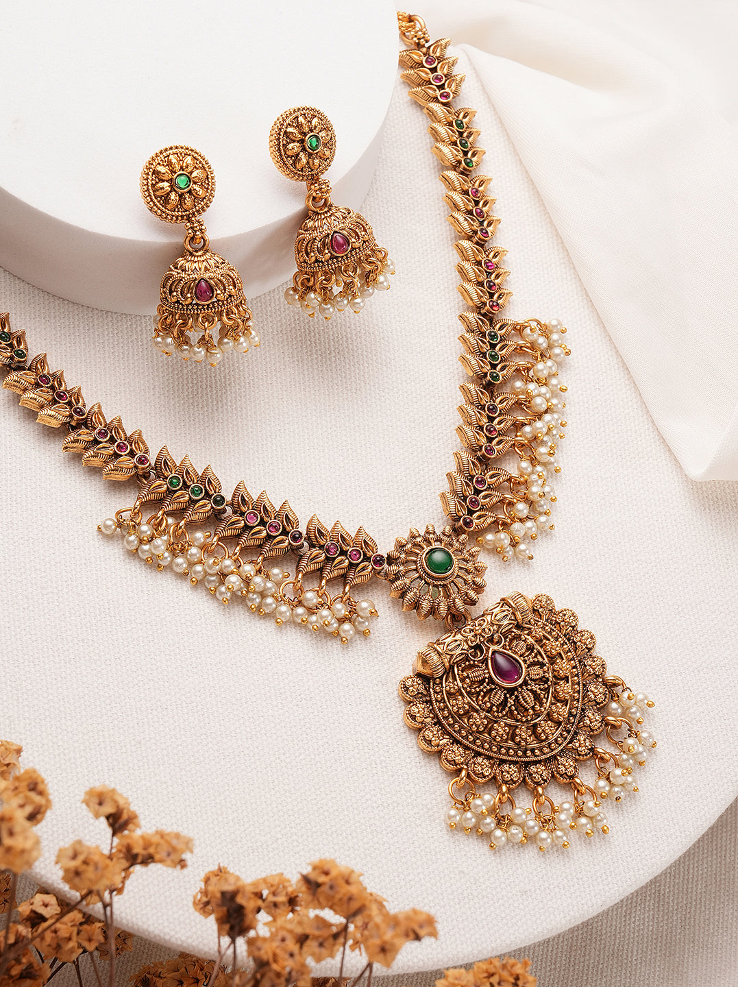Antique gold Lakshmi pendant long haar necklace set with pearl drops