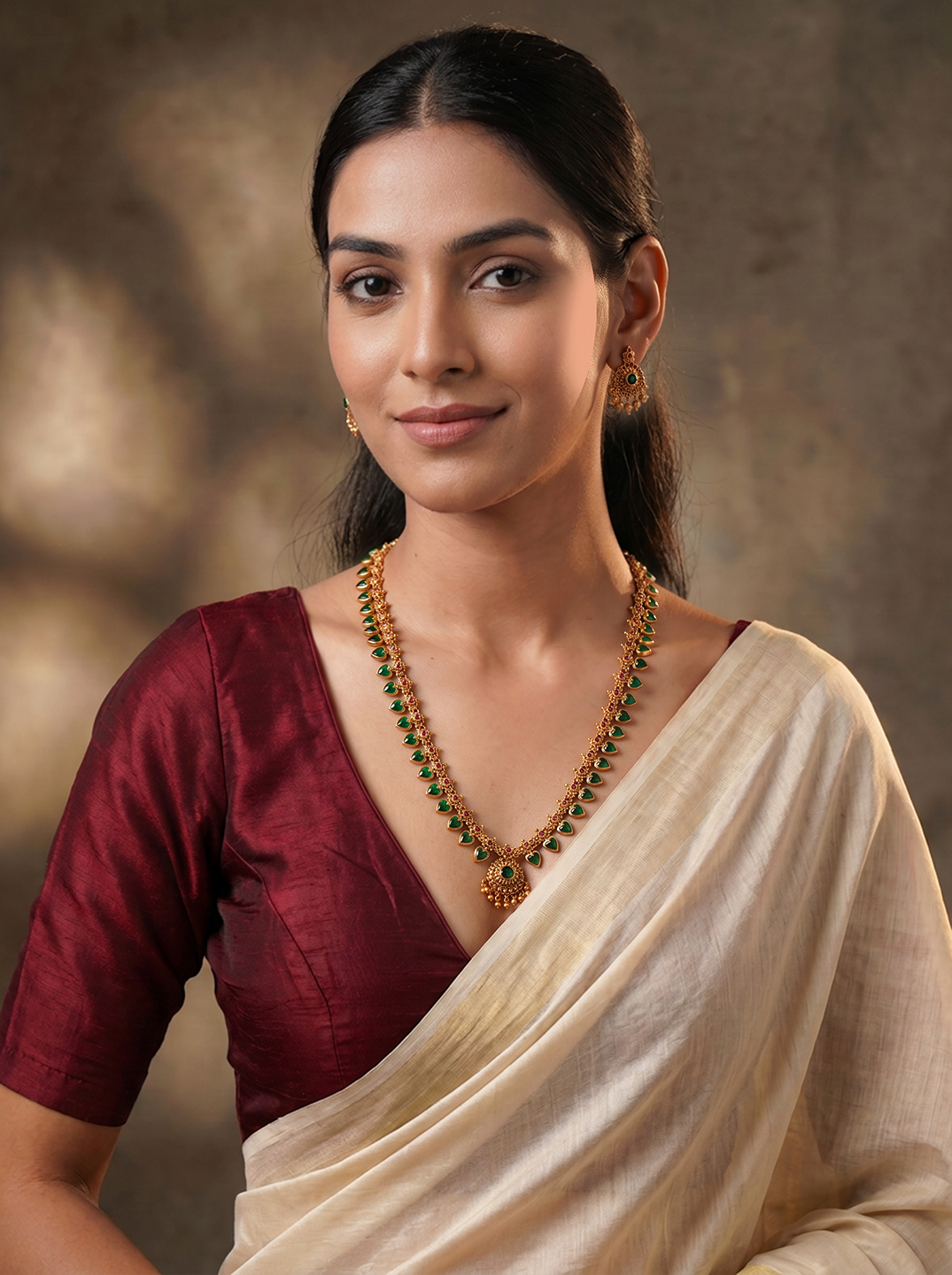 Antique Gold Plated Green Stone Long Haar Necklace Jewellery Set