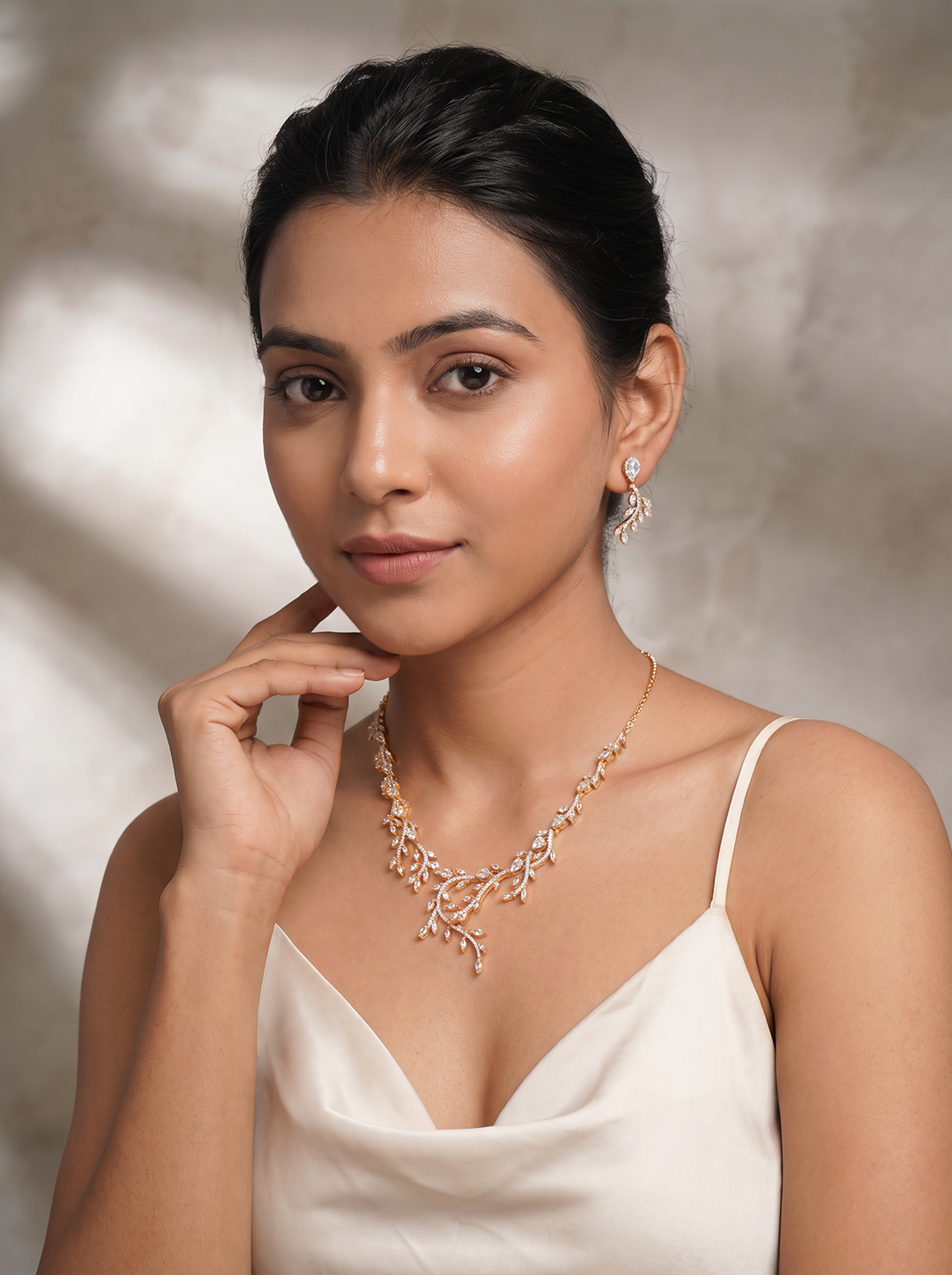 Rose Gold Plated White AD Vine Design Necklace Jewellery Set