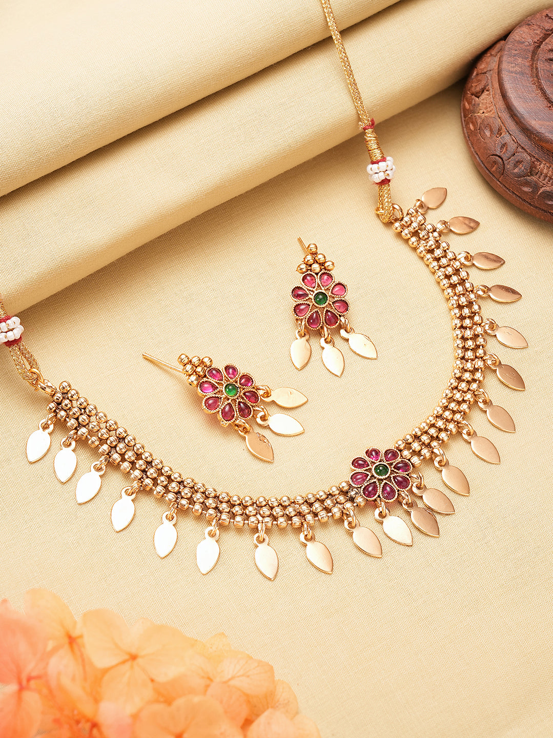 Antique gold ruby green stone leaf drop temple necklace set