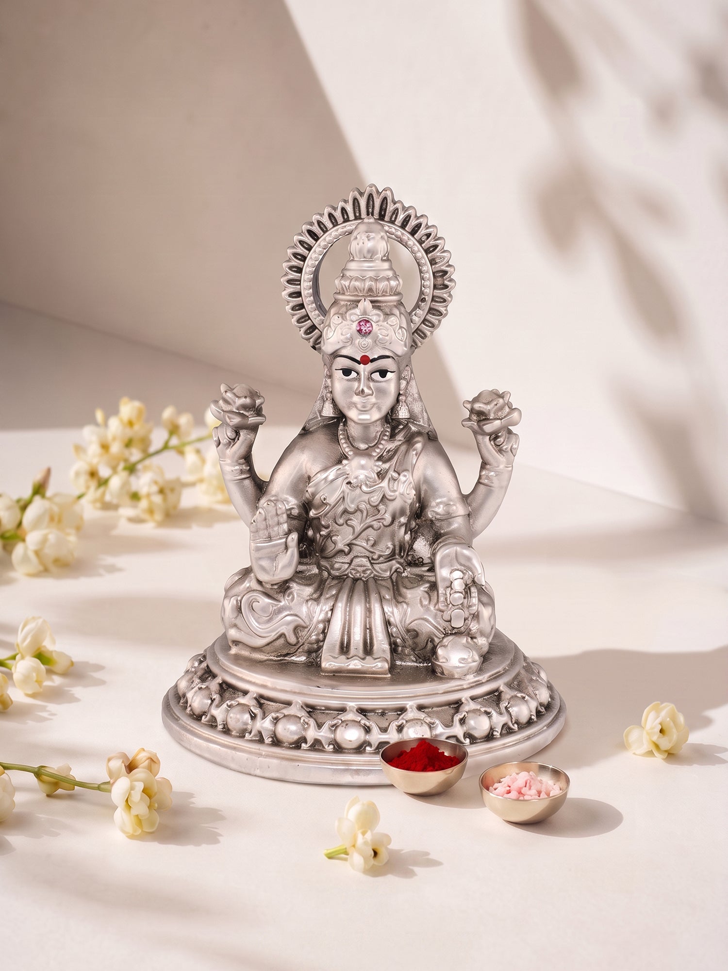Saraf RS Goddess Maa Lakshmi Idol (999 Silver Plated)