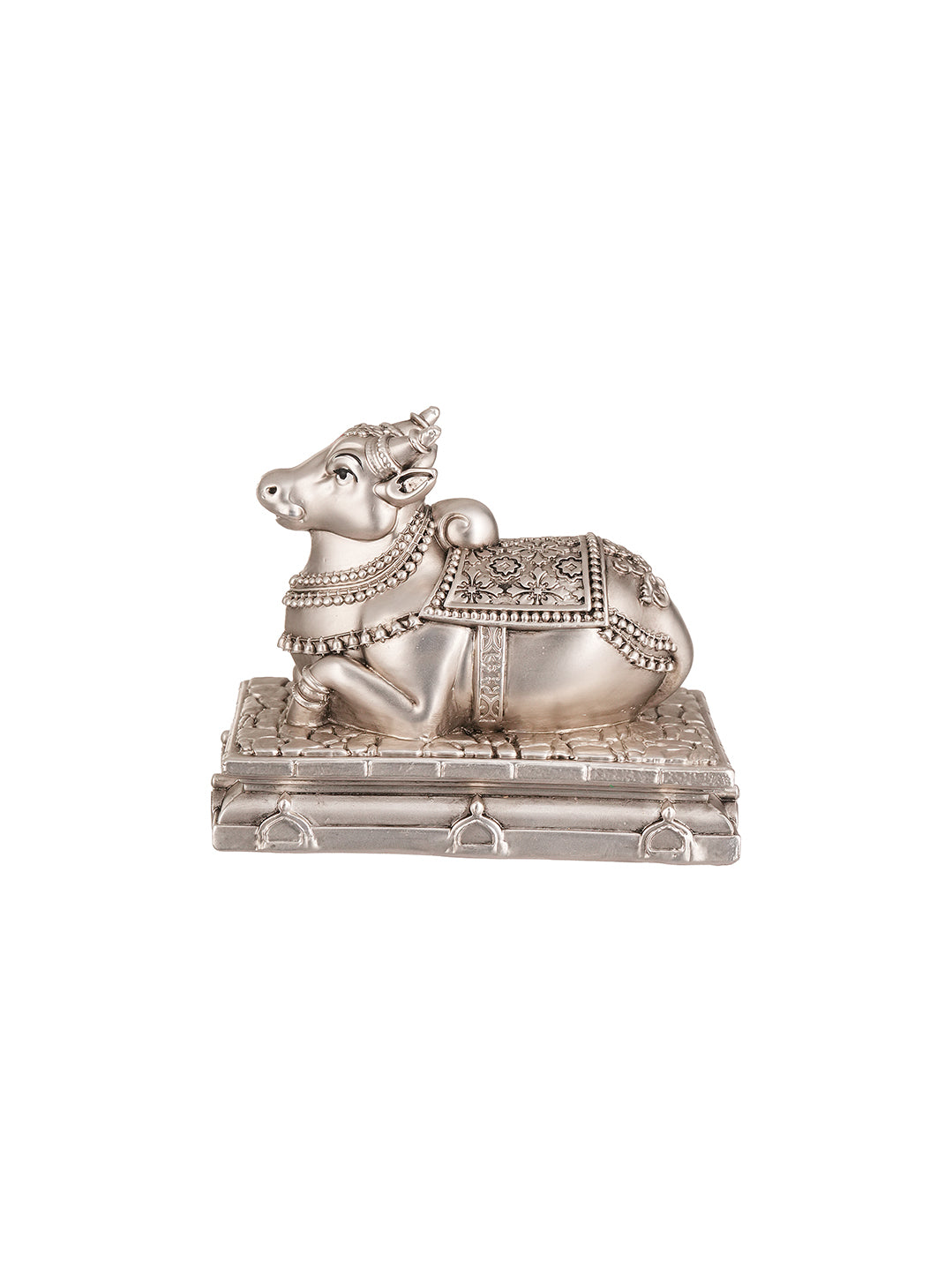 Saraf RS Nandi Idol on Stepped Plinth (999 Silver Plated)