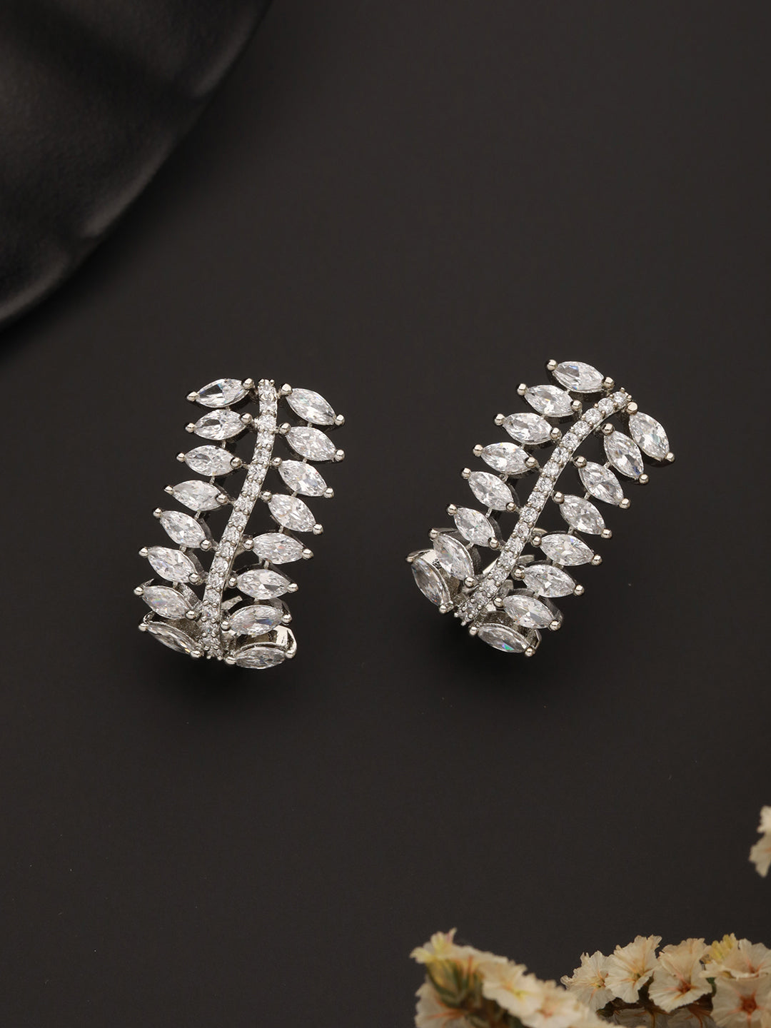 Silver Toned AD Studded Minimal Baali Earring