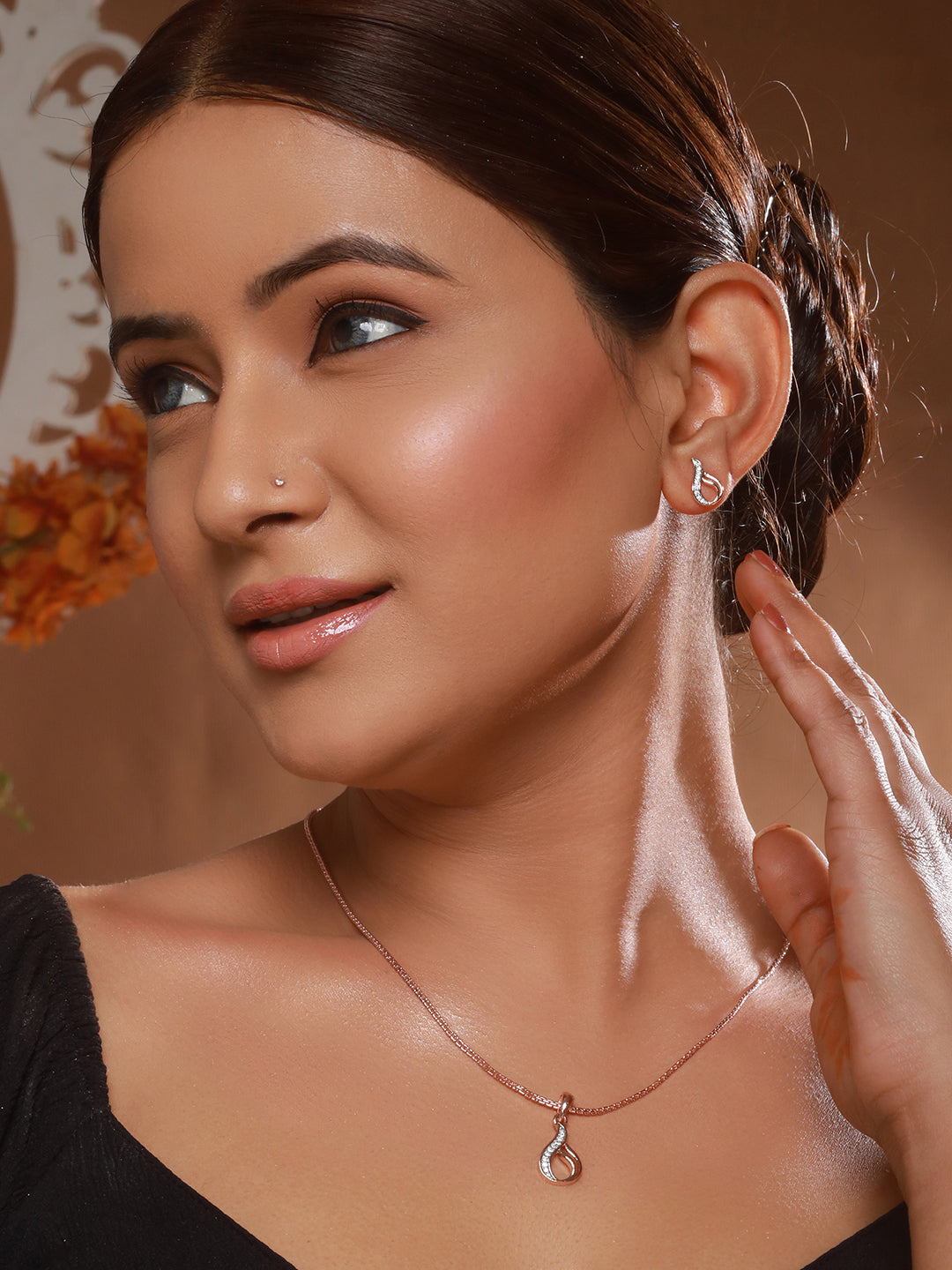 Rose Gold Plated AD Studded Swirl Minimal Pendant Necklace Jewellery Set