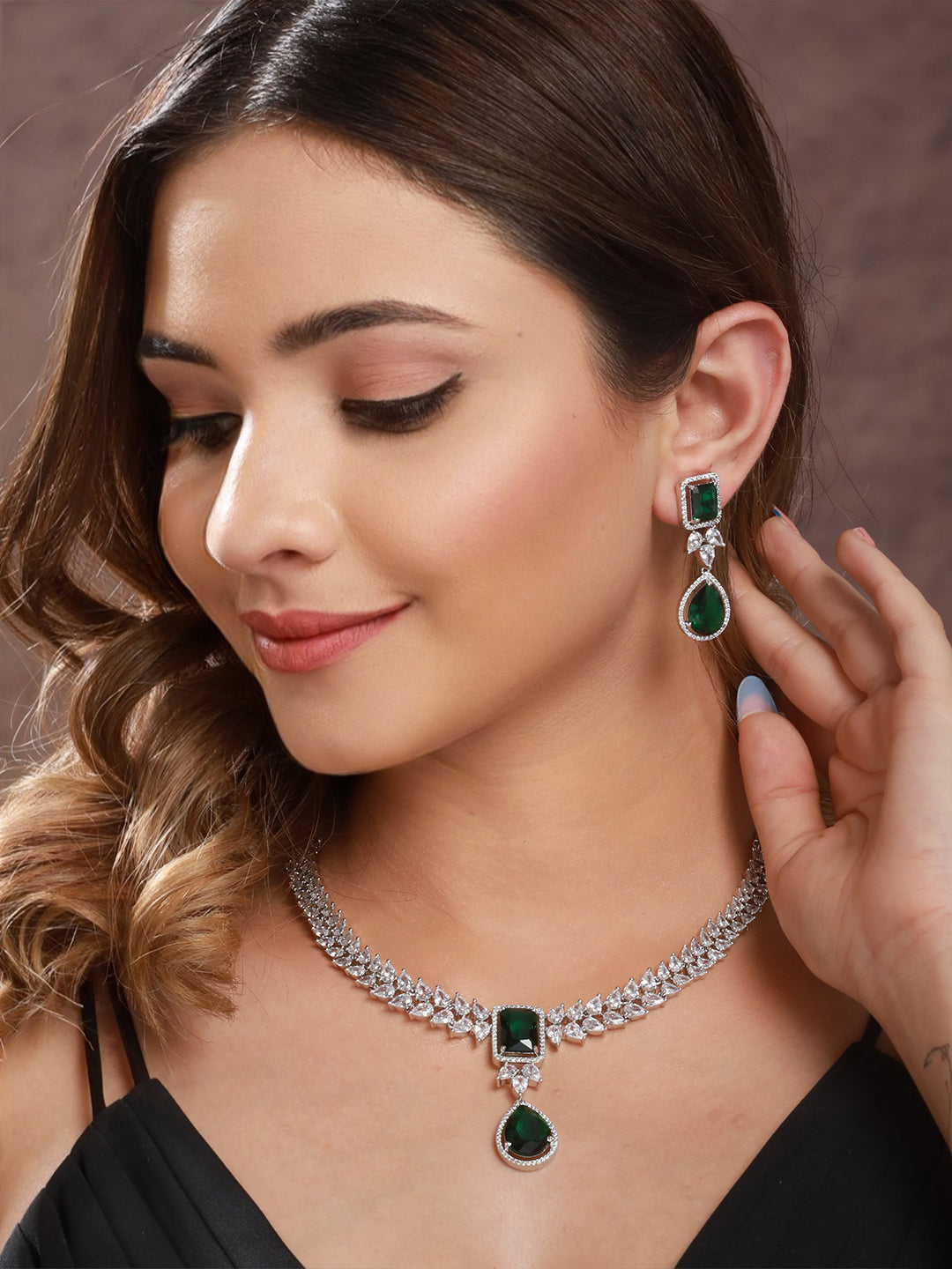 Silver Plated Green Zircon Minimal  Necklace Jewellery Set