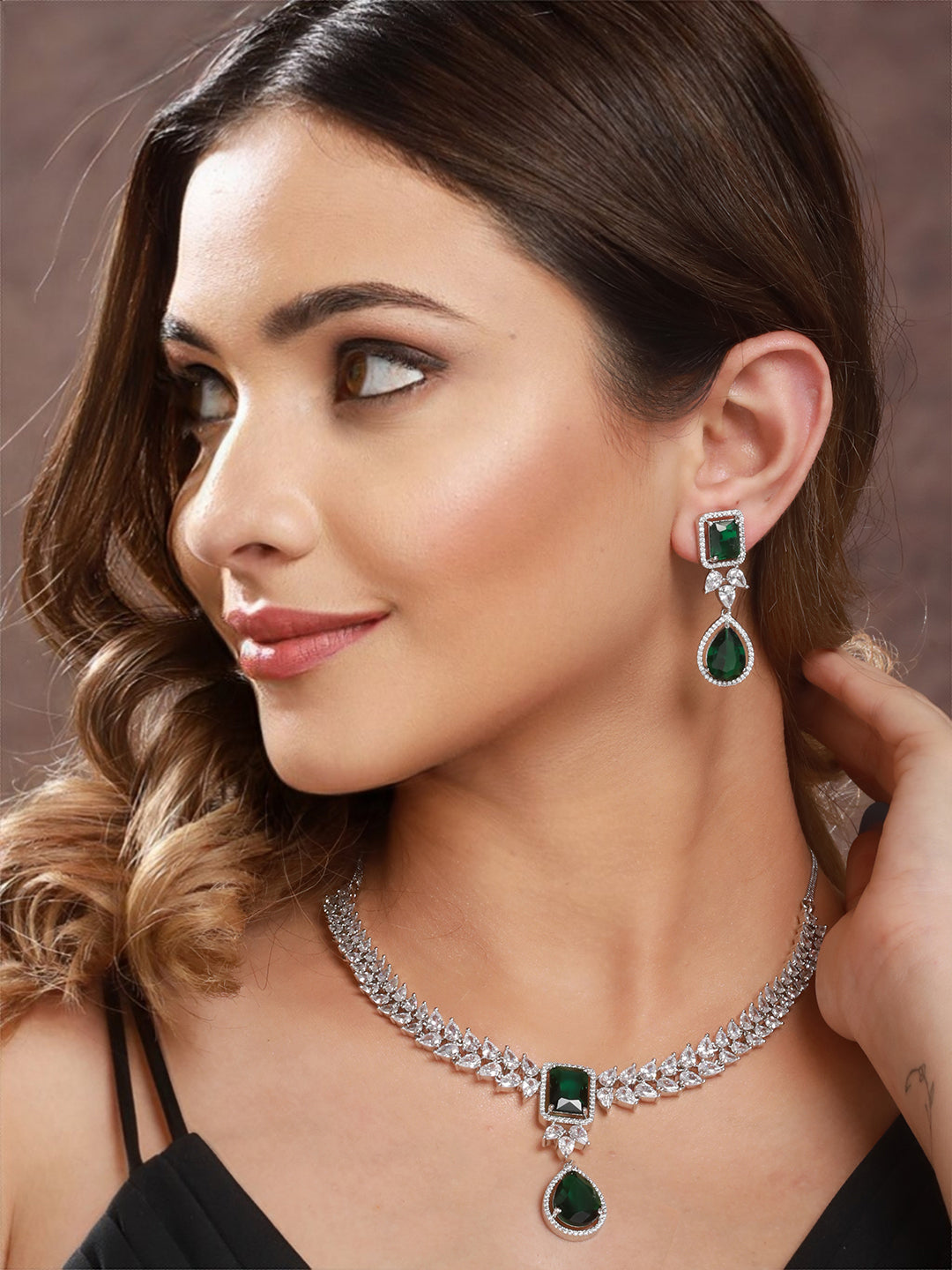 Silver Plated Green Zircon Minimal  Necklace Jewellery Set